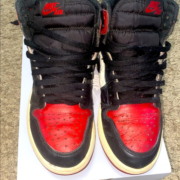 Air Jordan 1s bred high - Picture 2 of 4